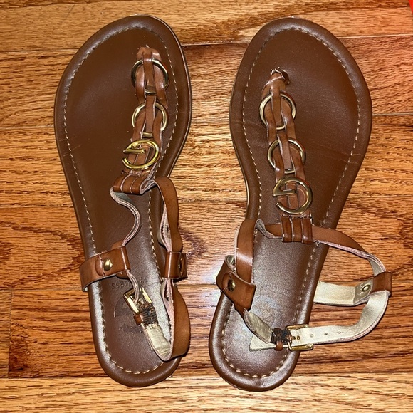 GUESS SANDALS - Picture 2 of 9